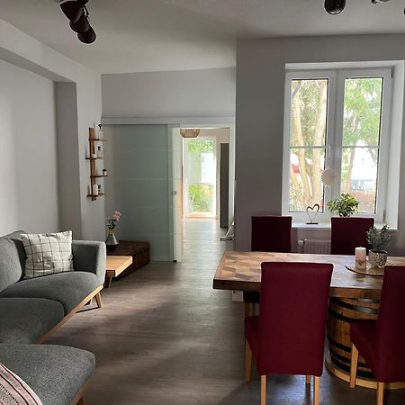 Schmuckstueck Im Herzen Rostocks Mit Gruener Oase エクステリア 写真